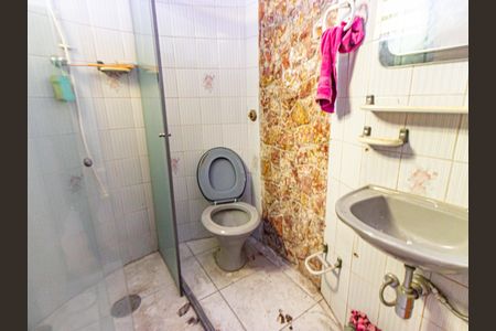 Casa à venda com 125m², 3 quartos e 2 vagasBanheiro da Suíte