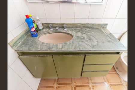 Casa à venda com 125m², 3 quartos e 2 vagasBanheiro