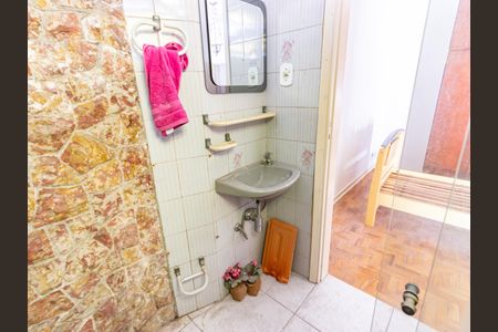 Casa à venda com 125m², 3 quartos e 2 vagasBanheiro da Suíte