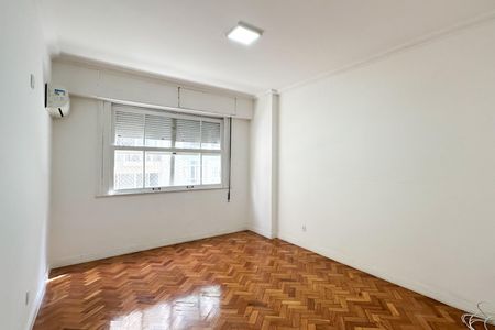 Apartamento à venda com 200m², 3 quartos e 1 vagaSuíte 