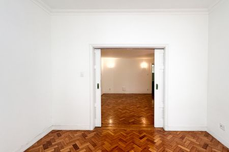 Apartamento à venda com 200m², 3 quartos e 1 vagaSala 02