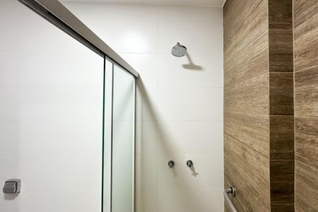 Apartamento à venda com 200m², 3 quartos e 1 vagaBanheiro da Suíte