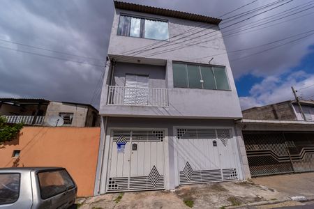 Casa para alugar com 35m², 1 quarto e 1 vagaFachada