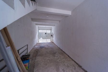 Casa para alugar com 35m², 1 quarto e 1 vagaEscada Externa