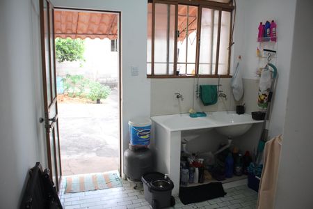 Casa à venda com 360m², 3 quartos e 3 vagasÁrea de Serviço