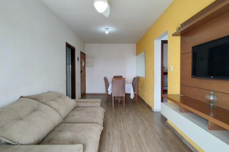Apartamento para alugar com 70m², 2 quartos e 1 vaga Apartamento para alugar com 70m², 2 quartos e 1 vagaSala
