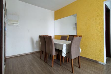 Apartamento para alugar com 70m², 2 quartos e 1 vaga Apartamento para alugar com 70m², 2 quartos e 1 vagaSala