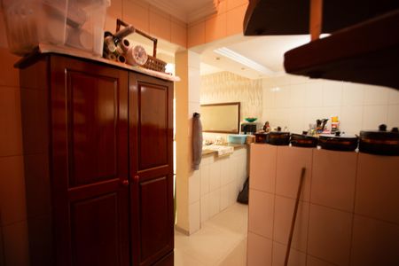 Casa à venda com 141m², 4 quartos e 2 vagasÁrea de Serviço