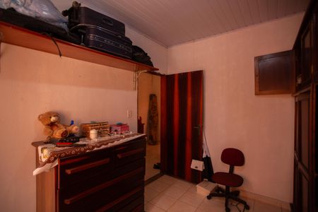 Casa à venda com 141m², 4 quartos e 2 vagasQuarto 4