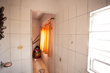 Casa à venda com 141m², 4 quartos e 2 vagasBanheiro 2