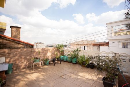 Casa à venda com 141m², 4 quartos e 2 vagasÁrea Externa