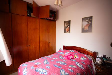 Casa à venda com 141m², 4 quartos e 2 vagasQuarto 1