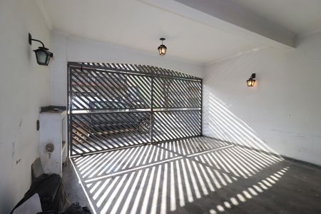 Casa à venda com 255m², 5 quartos e 2 vagasGaragem