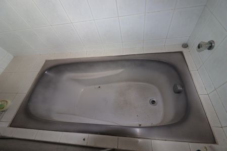 Casa à venda com 255m², 5 quartos e 2 vagasBanheiro Social 1 - Banheira