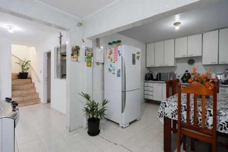 Casa à venda com 200m², 5 quartos e sem vaga Casa à venda com 200m², 5 quartos e sem vagaCozinha