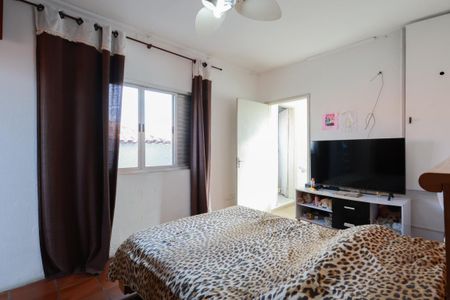 Casa à venda com 200m², 5 quartos e sem vaga Casa à venda com 200m², 5 quartos e sem vagaSuíte