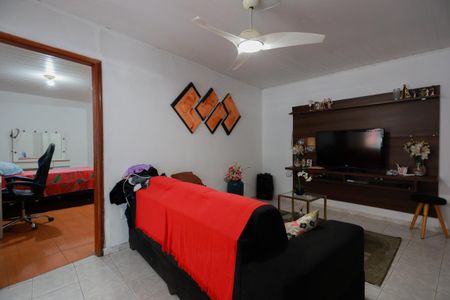 Sala de casa à venda com 5 quartos, 200m² em Vila Aurora (Zona Norte), São Paulo