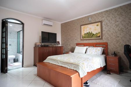 Apartamento à venda com 253m², 5 quartos e 2 vagasSuíte