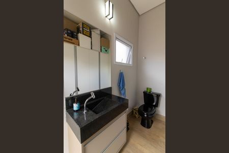 Casa à venda com 250m², 4 quartos e 4 vagas Casa à venda com 250m², 4 quartos e 4 vagasBanheiro da Edícula