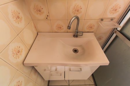 Casa para alugar com 90m², 2 quartos e 1 vaga Casa para alugar com 90m², 2 quartos e 1 vagaBanheiro