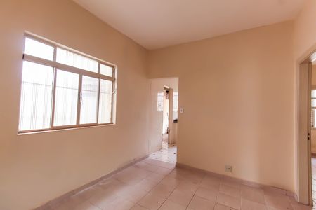 Casa para alugar com 90m², 2 quartos e 1 vaga Casa para alugar com 90m², 2 quartos e 1 vagaSala