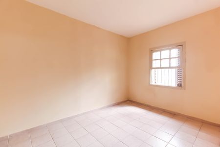 Casa para alugar com 90m², 2 quartos e 1 vaga Casa para alugar com 90m², 2 quartos e 1 vagaQuarto 1