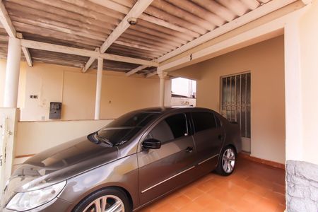 Casa para alugar com 90m², 2 quartos e 1 vaga Casa para alugar com 90m², 2 quartos e 1 vagaGaragem