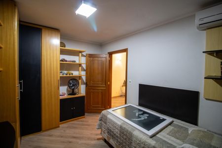 Casa à venda com 300m², 3 quartos e 2 vagasQuarto 1