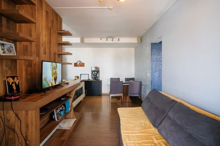 Apartamento à venda com 71m², 2 quartos e 2 vagasSala