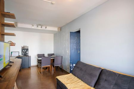 Apartamento à venda com 71m², 2 quartos e 2 vagasSala