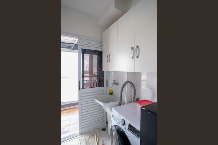 Apartamento à venda com 71m², 2 quartos e 2 vagasÁrea de serviço