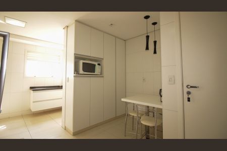 Apartamento à venda com 120m², 3 quartos e 2 vagasCozinha