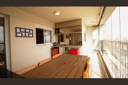 Apartamento à venda com 120m², 3 quartos e 2 vagasVaranda gourmet