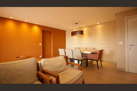 Apartamento à venda com 120m², 3 quartos e 2 vagasSala 