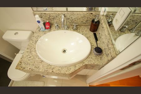 Apartamento à venda com 120m², 3 quartos e 2 vagasBanheiro