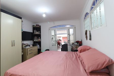 Casa à venda com 203m², 5 quartos e 6 vagasSuíte 1