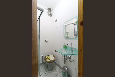 Casa à venda com 203m², 5 quartos e 6 vagasBanheiro 1