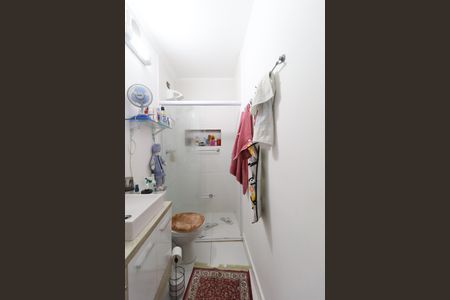 Casa à venda com 203m², 5 quartos e 6 vagasBanheiro da Suíte 1