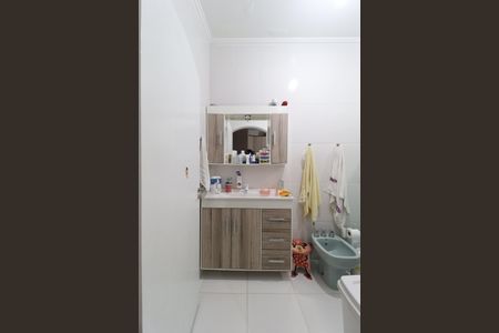 Casa à venda com 203m², 5 quartos e 6 vagasBanheiro da Suíte 2 casa 2