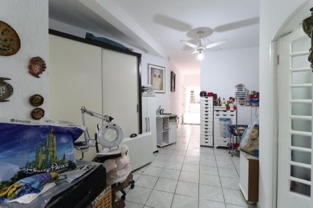 Casa à venda com 203m², 5 quartos e 6 vagasCorredor 1