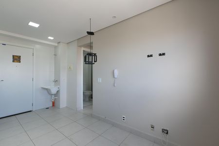 Apartamento para alugar com 32m², 2 quartos e sem vaga Apartamento para alugar com 32m², 2 quartos e sem vagaSala / Cozinha