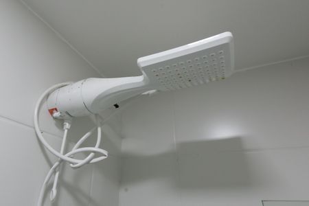 Apartamento para alugar com 32m², 2 quartos e sem vaga Apartamento para alugar com 32m², 2 quartos e sem vagaChuveiro