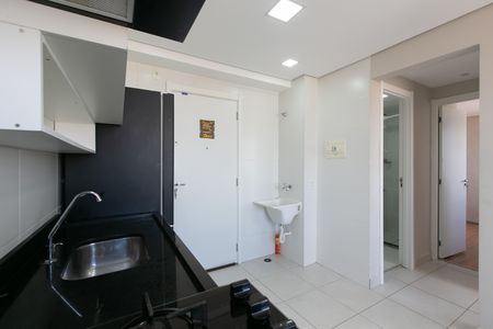 Apartamento para alugar com 32m², 2 quartos e sem vaga Apartamento para alugar com 32m², 2 quartos e sem vagaCozinha - Armários