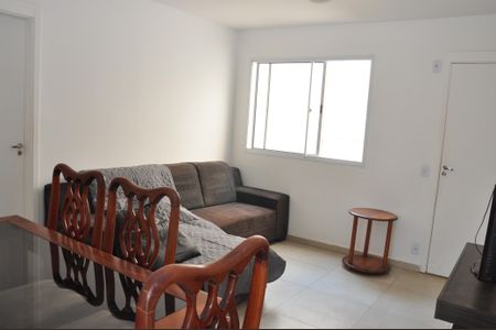 Apartamento para alugar com 49m², 2 quartos e 1 vagaSala