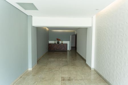 Apartamento para alugar com 94m², 3 quartos e 2 vagas Apartamento para alugar com 94m², 3 quartos e 2 vagasHall de Entrada