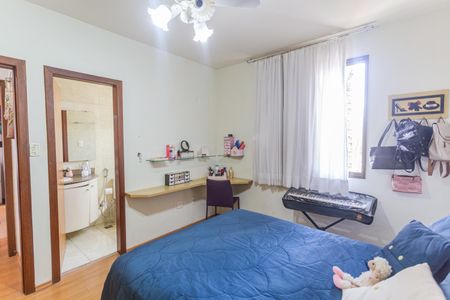 Apartamento para alugar com 94m², 3 quartos e 2 vagas Apartamento para alugar com 94m², 3 quartos e 2 vagasSuíte