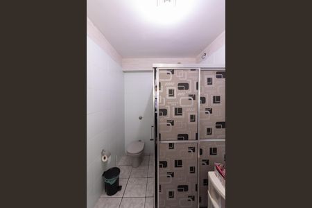 Casa à venda com 300m², 2 quartos e 5 vagas Casa à venda com 300m², 2 quartos e 5 vagasBanheiro de Serviço