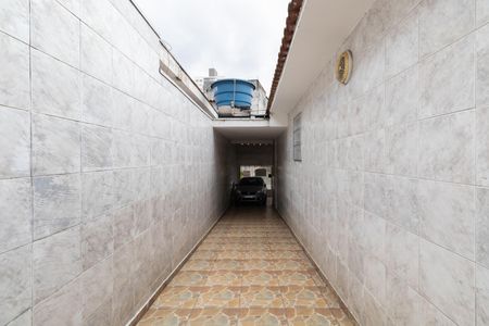 Casa à venda com 300m², 2 quartos e 5 vagas Casa à venda com 300m², 2 quartos e 5 vagasÁrea comum Quintal