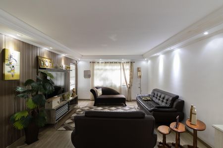 Casa à venda com 300m², 2 quartos e 5 vagas Casa à venda com 300m², 2 quartos e 5 vagasSala