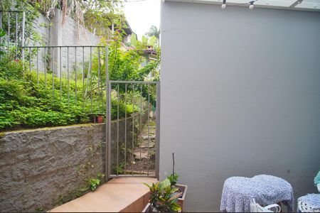 Casa à venda com 350m², 2 quartos e 5 vagasVista do Quarto 1